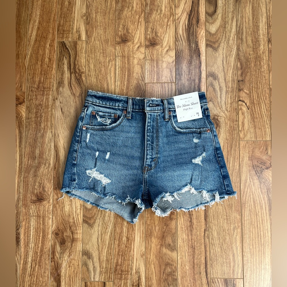 New Abercrombie & Fitch Mom Shorts